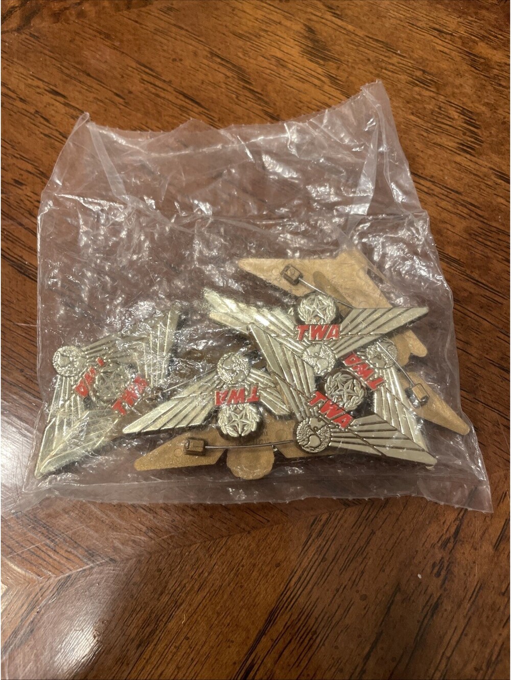 Trans World Airlines Jr Pilot Plastic Flight Wings Vintage Pins TWA Sealed Bag